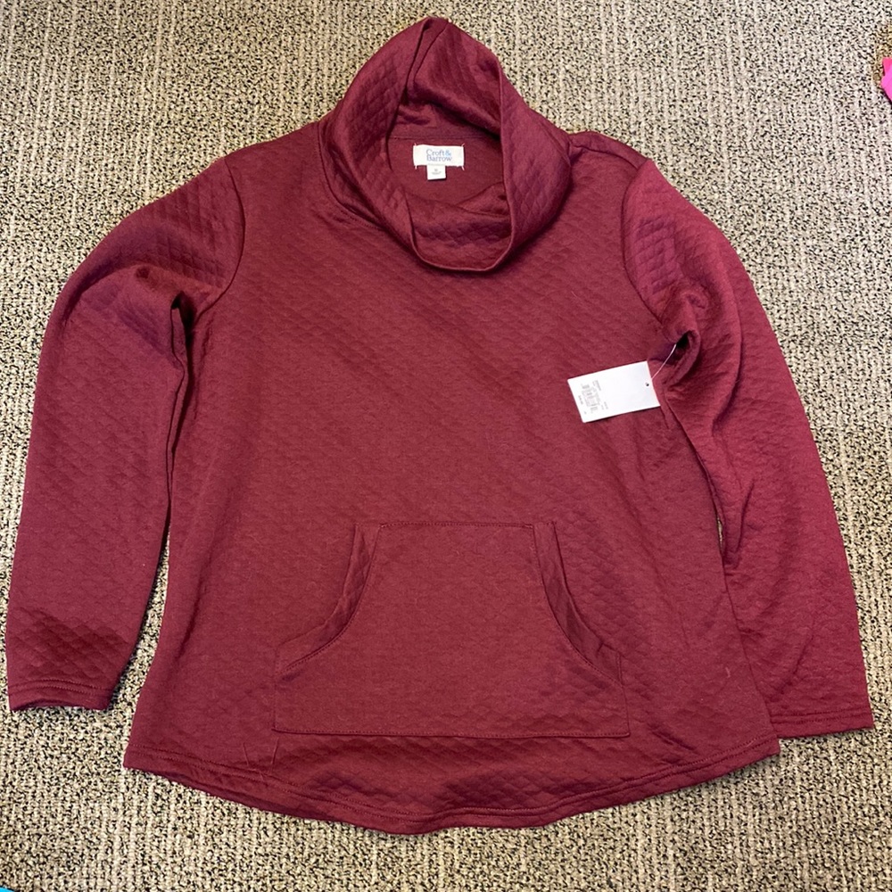 NWT Croft & Barrow Women’s Cowl Sweater